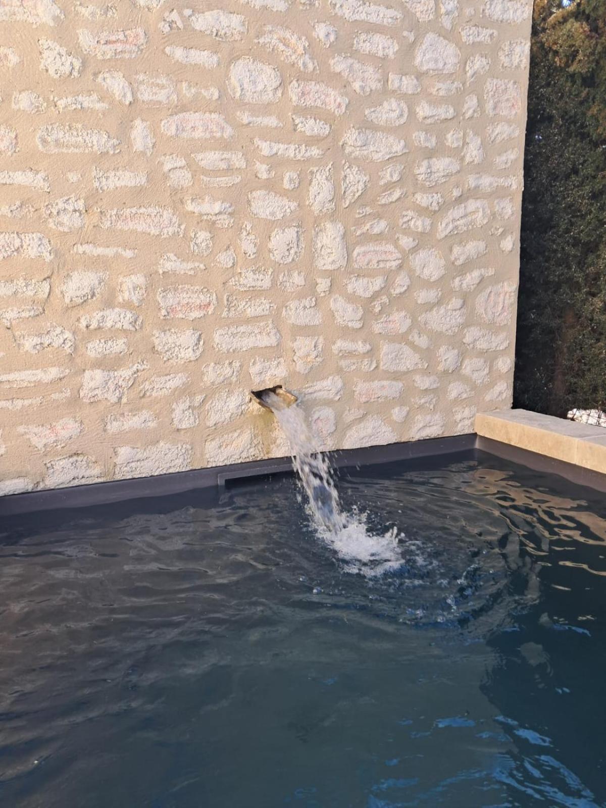 La maison de Manon, 4-5personnes, 75m2, centre village, jardin et wifi Maussane-les-Alpilles Extérieur photo