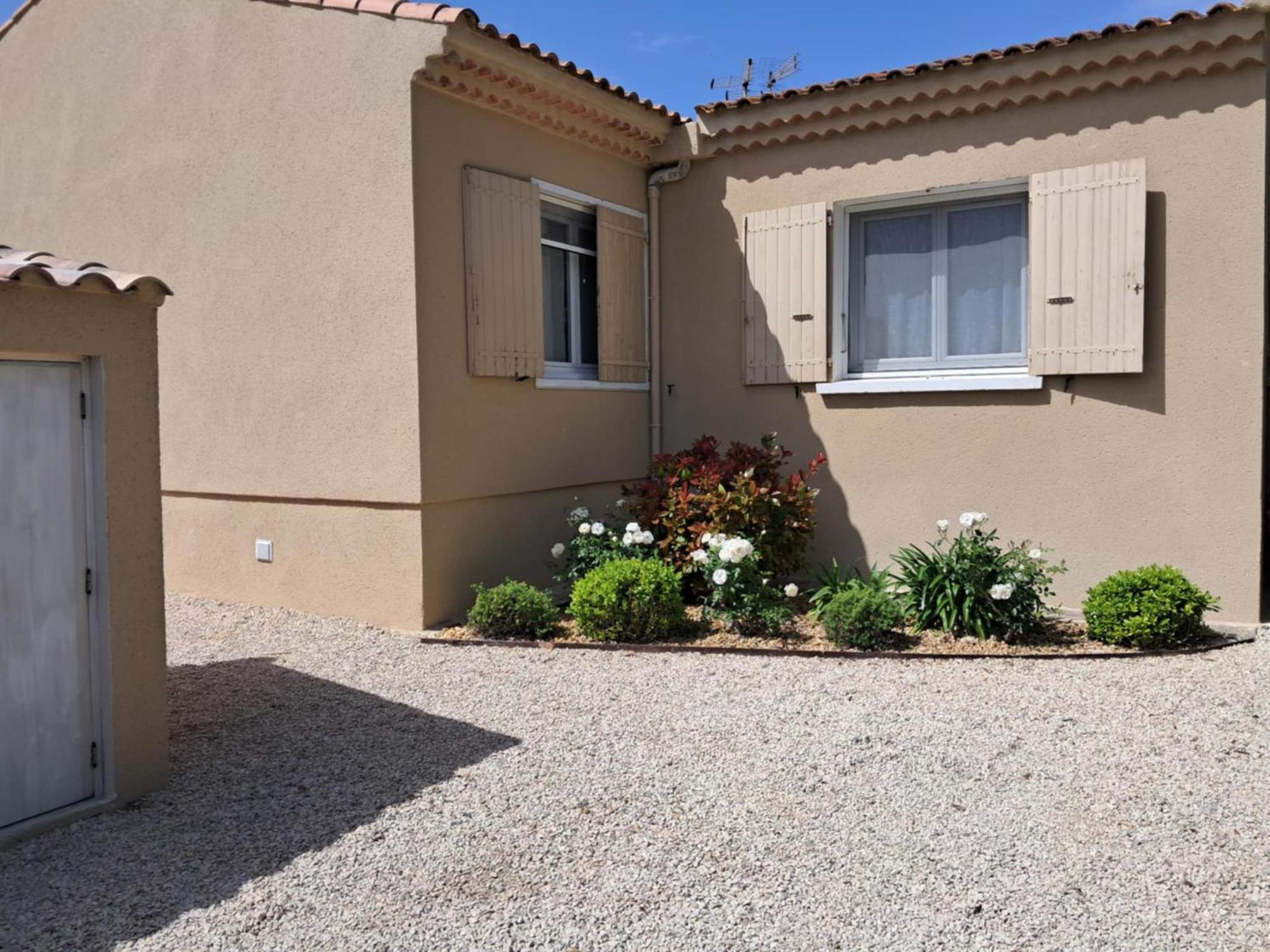 La maison de Manon, 4-5personnes, 75m2, centre village, jardin et wifi Maussane-les-Alpilles Extérieur photo
